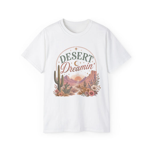 T-Shirt - Desert dreamin' in pastel hues